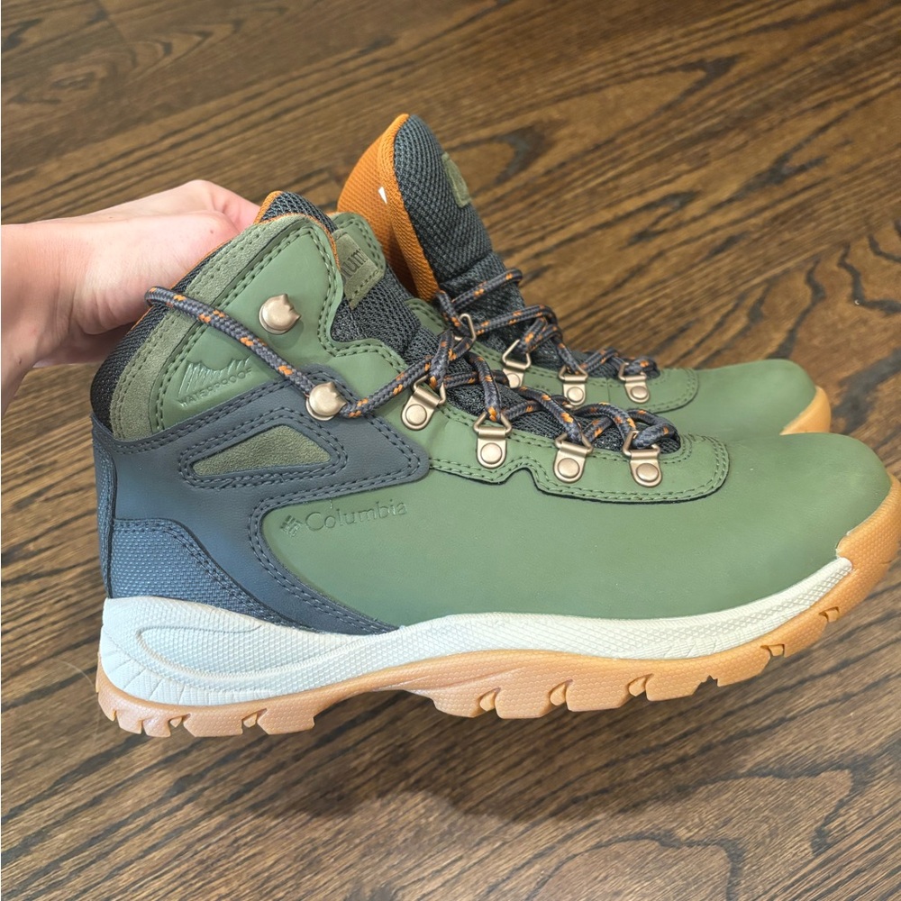 Columbia Newton Ridge™ Waterproof Amped Hiking Boot